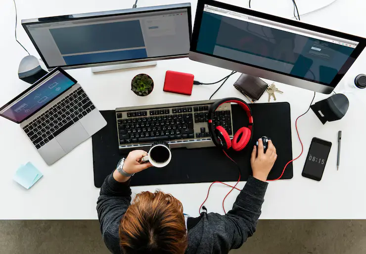 7 Best Laptops for Programmers in 2025